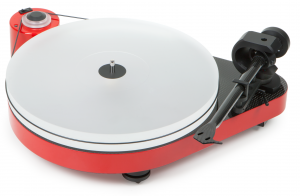 Pro-Ject RPM 5 Carbon in Red