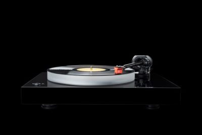 Pro-Ject X2 B balanced turntable announced