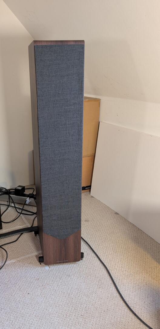 Acoustic Energy 320²