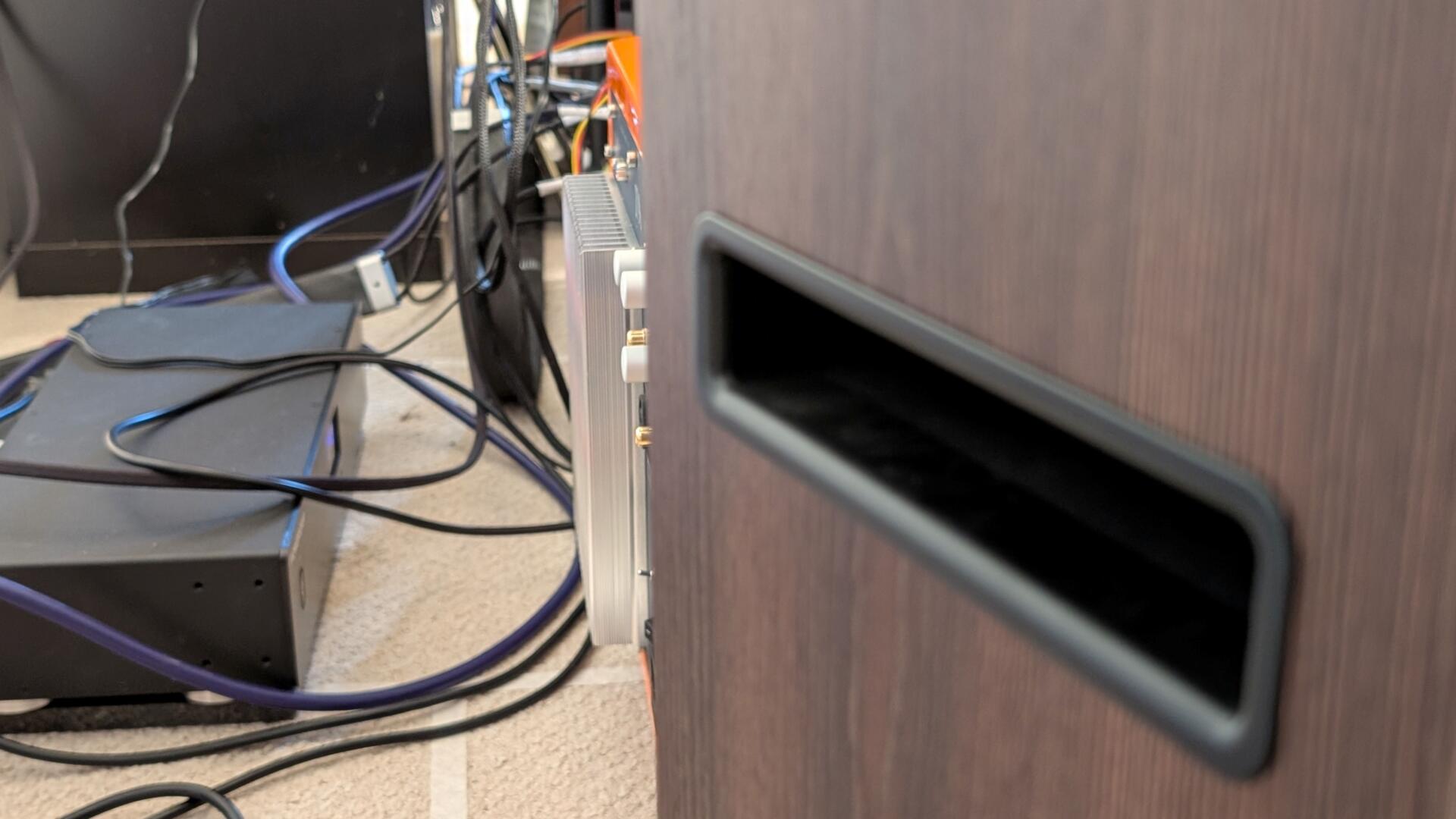 Acoustic Energy 320²