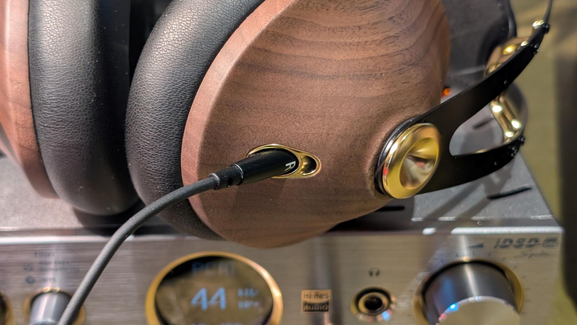 Meze Audio 99 Classics 2nd Generation