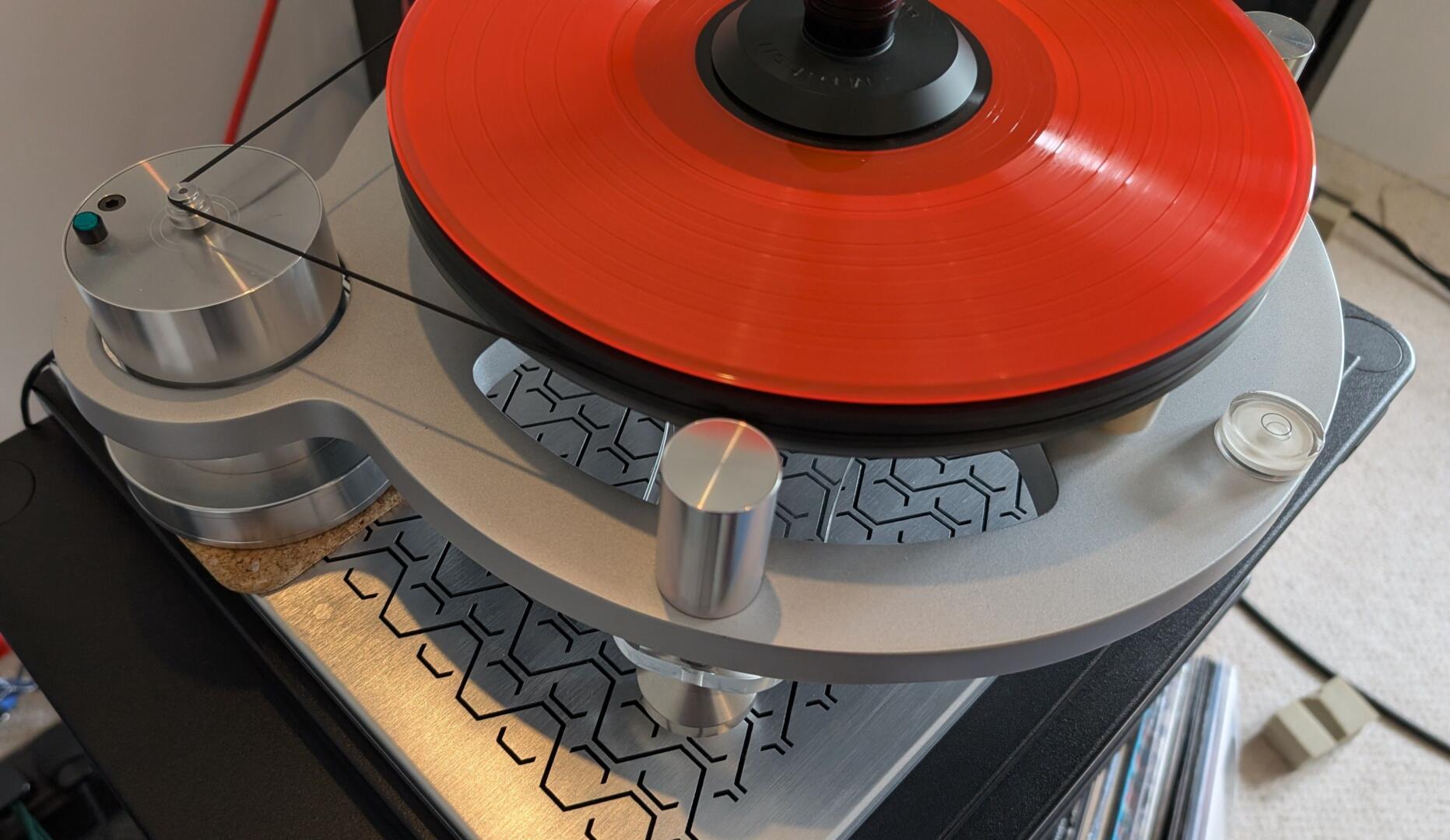 Titanic Audio Anchor Plate Isolation Platform