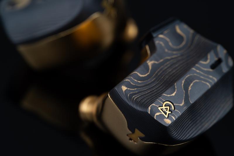 Campfire Audio Chimera