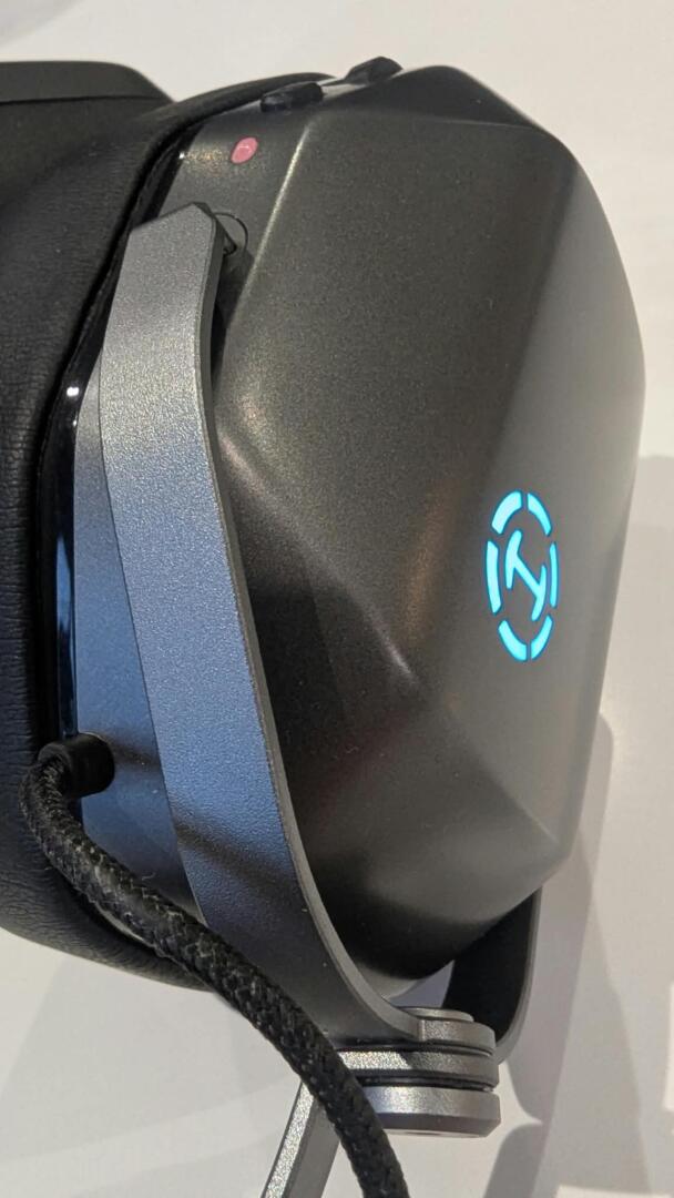 Edifier G5 MAX headphones