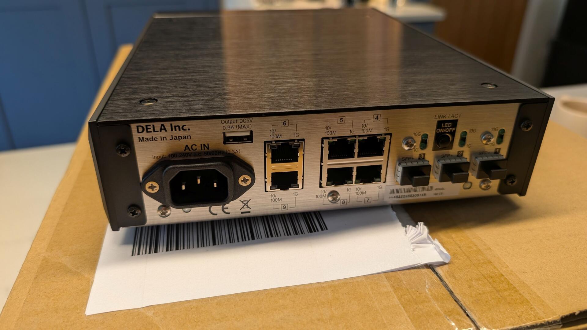DELA S50 Network Switch