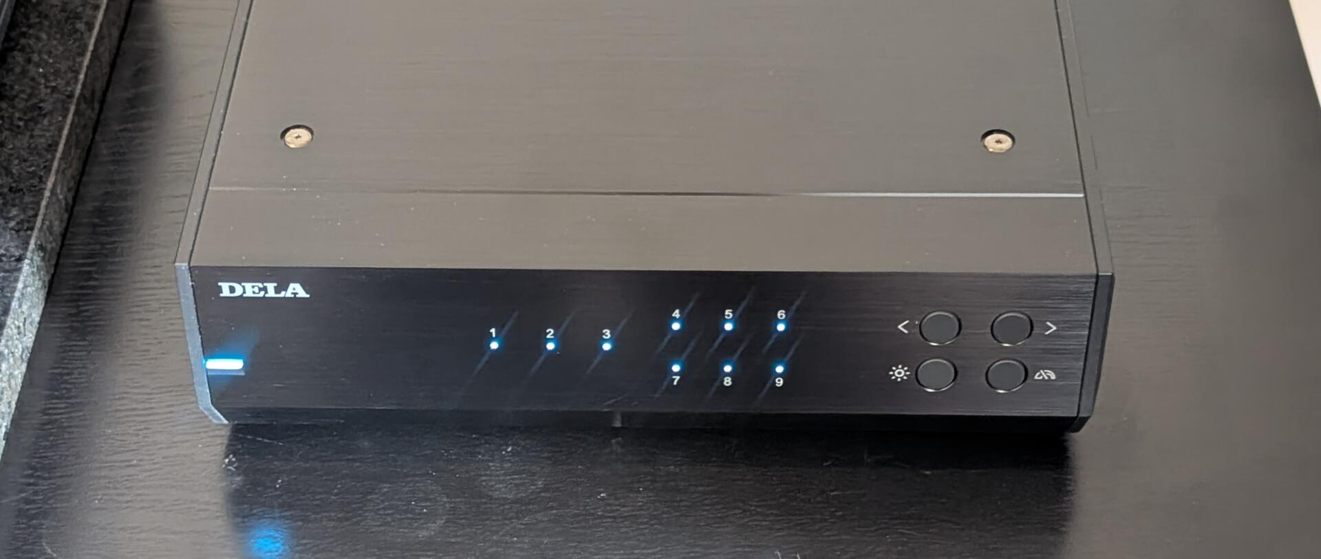 DELA S50 Network Switch